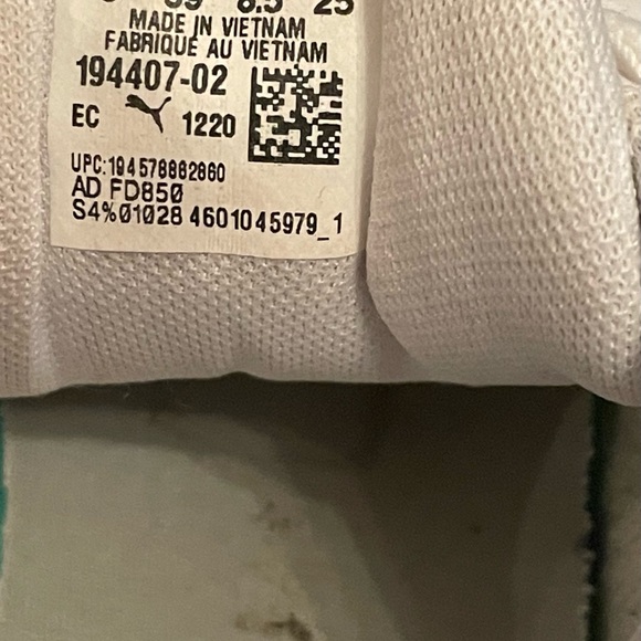 Women’s Puma White/Silver size 8.5 - Picture 6 of 8